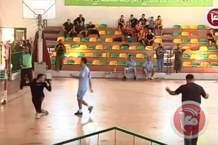 نزلاء بين غرف السجن وساحات الرياضة