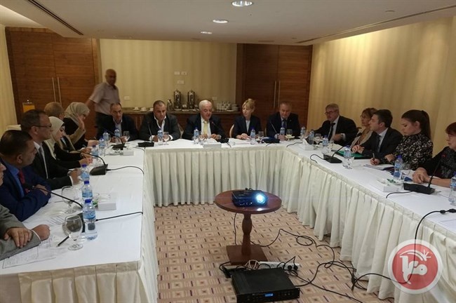 وزارة العمل ونظيرتها الروسية تختتمان ورشة العمل المشتركة