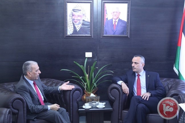 وزير العدل يلتقي رئيس المركز الفلسطيني للبحوث والدراسات الاستراتيجية
