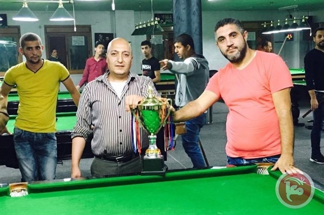 أبو صبيح والحبابي بطلا بطولة الخليل للبلياردوا 2016