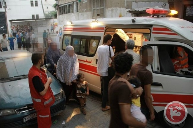 غزة: مصرع مواطنة في حادث سير وطفل بصعقة كهربائية