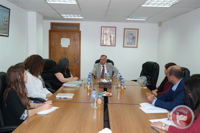 الخطيب يبحث آليات التعاون مع &quot;نساء ضد العنف&quot;