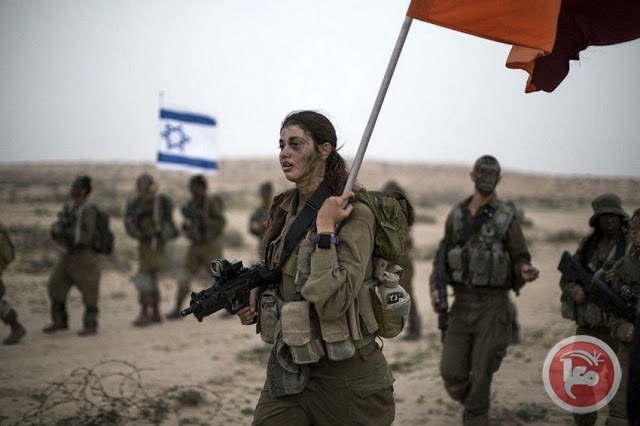 مجندات اسرائيليات يعدن كمحاربات بالدبابات
