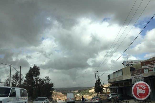 زخات محلية من الأمطار بعد الظهر قد يرافقها حدوث الرعد
