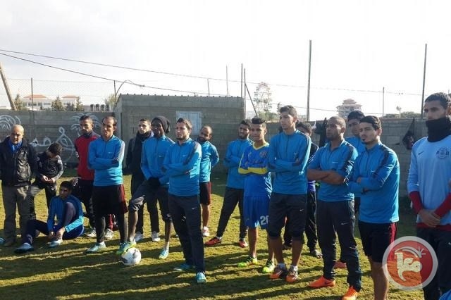 مصطفى نجم يخوض مرانه الأول مع البحرية