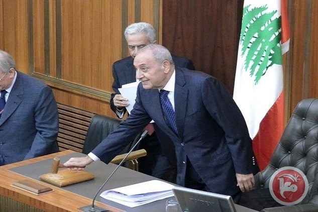حكومة الحريري تنال ثقة البرلمان بالأغلبية