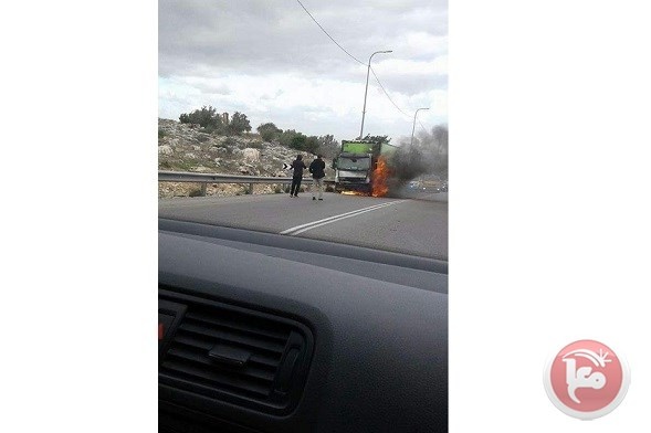 احتراق شاحنة اسرائيلية على طريق قلقيلية نابلس