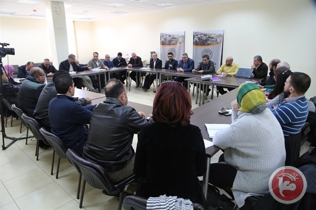 جامعة القدس تنظم ورشة عمل حول &quot;التنمية في فلسطين ومؤشرات ادائها&quot;