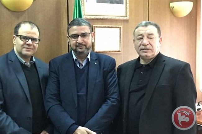 أبو زهري يلتقي مسؤولين في حزب العمال الجزائري