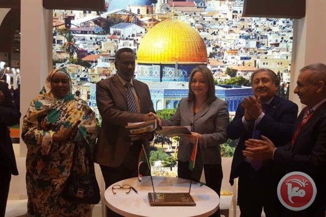 معايعة توقع مع نظيرها السوداني مذكرة تفاهم مشتركة