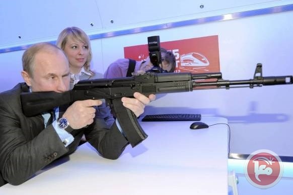 فيديو- تعرفوا على السلاح الشخصي للرئيس الروسي