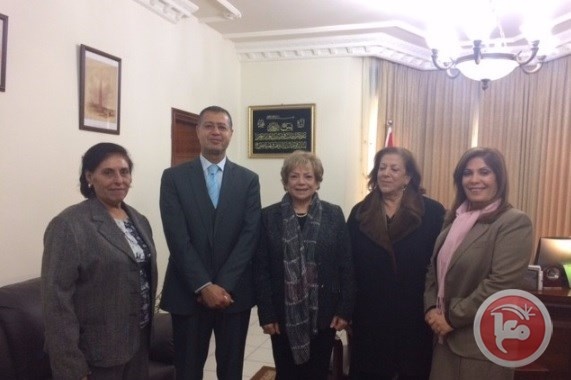 الاتحاد العام للمرأة يزور السفير المصري
