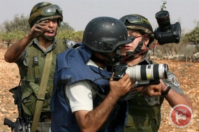 حريات النقابة: 40 انتهاكا من الاحتلال وبداية خطرة على الصحفيين في غزة