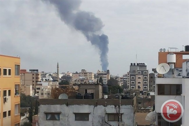3 اصابات في حريق بمصنع شمال غزة