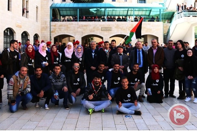 المجلس الأعلى للشباب والرياضة ينفذ نشاطا توعويا في جامعة النجاح