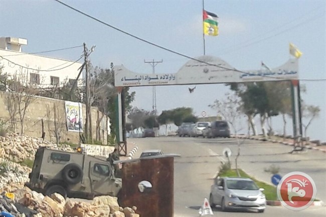 الاحتلال ينصب حاجزا على مدخل قراوة بني حسان