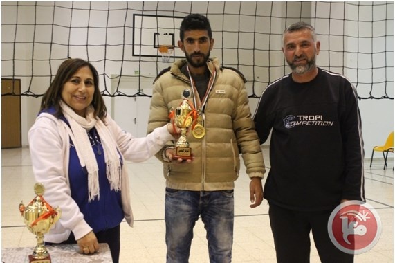 فريق منتخب معلمي بيت لحم يتوج بطلا لبطولة كرة الطائرة التنشيطية