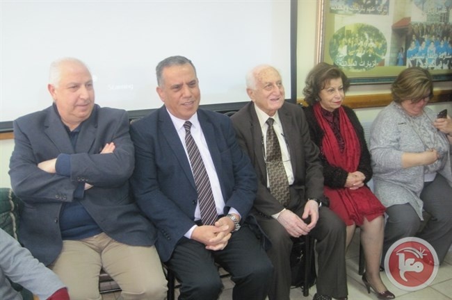 نادي المسنين ببيت ساحور يستقبل وكيل وزارة الصحة