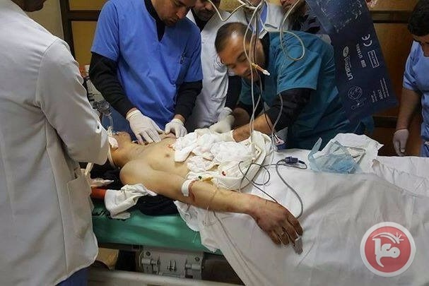 إصابتان إحداهما خطيرة برصاص الاحتلال شمال القطاع