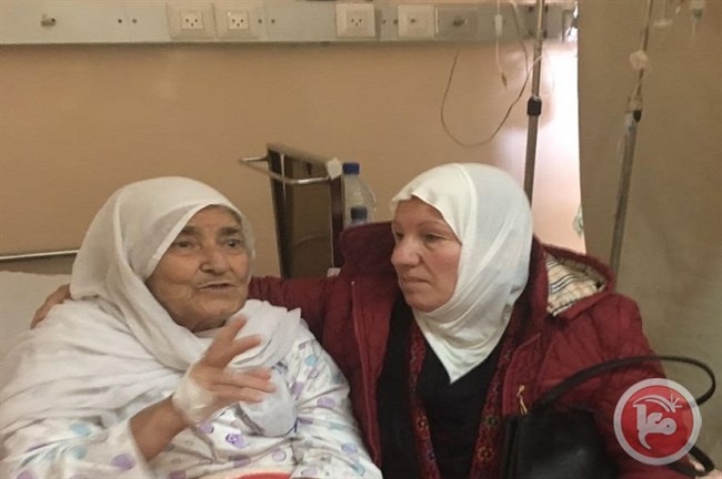 اللواء الفارس تكرم &quot;المناضلة عايشة عبيد&quot; من مخيم الدهيشة