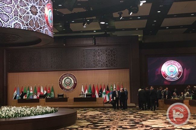 قبل القمة- قمة رباعية لوزراء خارجية اردن مصر والاتحاد الاوروبي وعريقات