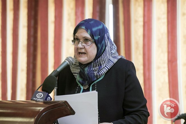 غزة- اعتدال الخطيب تحصل على لقب &quot;إمرأة فلسطين لعام 2016&quot;