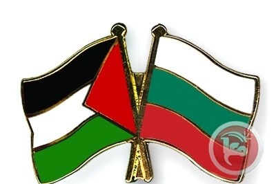 سفير فلسطين في بلغاريا يفتتح اعمال البازار الخيري السنوي