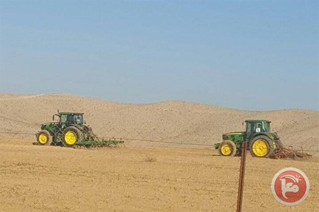 وزير اسرائيلي يهاجم سيطرة البدو على النقب