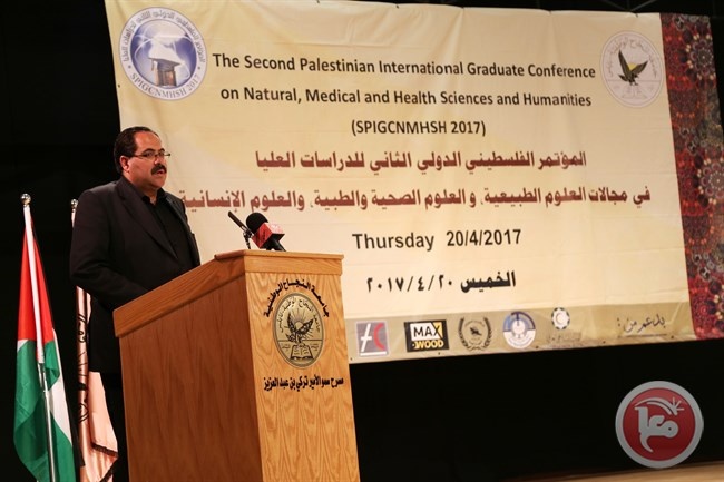 وزير التربية يدعو لإعادة الاعتبار للتخصصات العلمية لدعم الاقتصاد