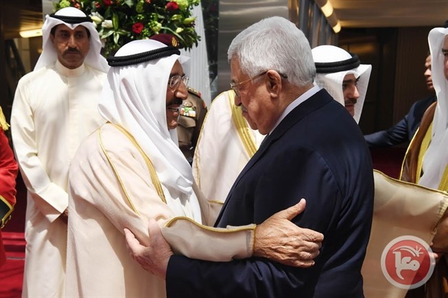 اليوم- الرئيس يبحث عددا من القضايا الاقليمية مع أمير الكويت