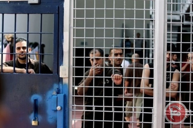 دفعة من أهالي اسرى غزة يزورون أبناءهم في سجن نفحة