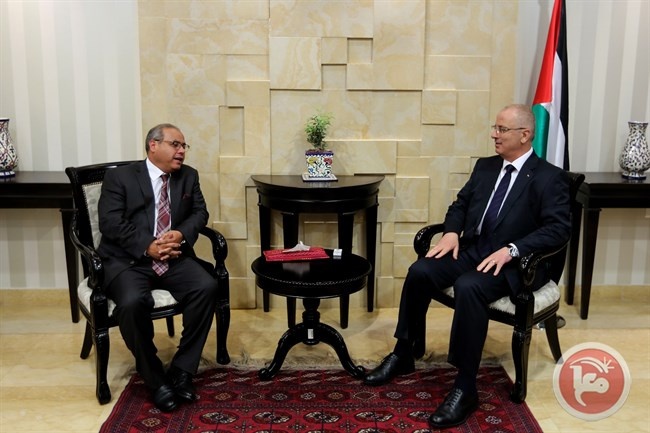 الحمد الله يبحث مع وزير العدل الأردني تعزيز التعاون