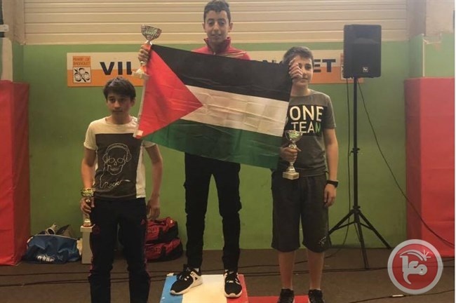 مصارعو طارق بن زياد يَتزينون بالذهب والفضة والبرونز في باريس