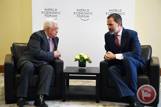 الرئيس يطلع ملك إسبانيا على جهود تحريك عملية السلام