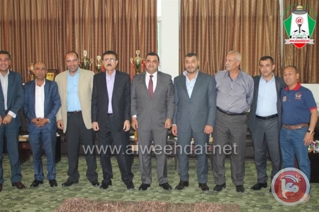 وزير الشباب الاردني يزور الوحدات مهنئاً بنجاح العملية الإنتخابية