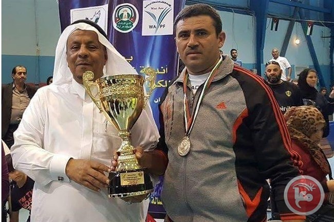 طائرة نادي المستقبل جلوس ابدعت في بطولة غرب اسيا