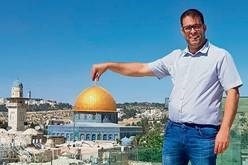 خليفة يدعو حكومة الاحتلال لوقف المُحرض &quot;أورون حزان&quot;