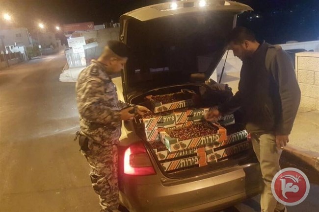 بيت لحم- ضبط نصف طن من الكرز والعنب المهرب
