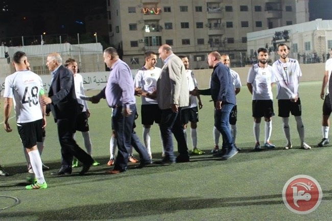 شباب الخليل يتوج بلقب دوري المحترفين