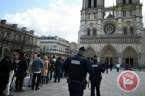 مجهول يهاجم شرطي فرنسي بمطرقة