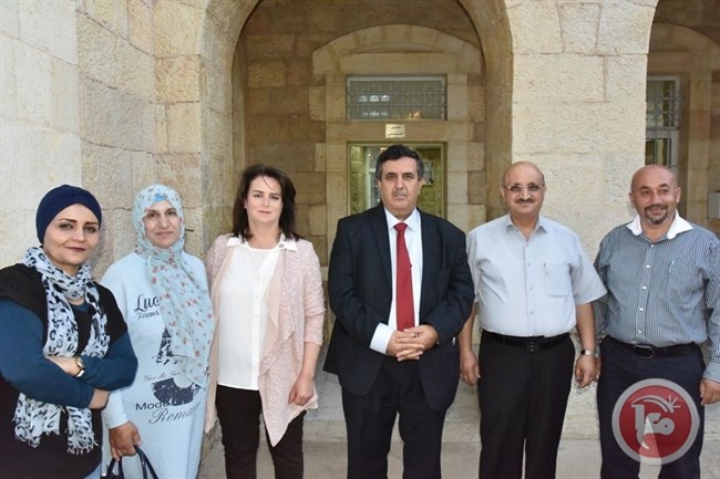 رئيس بلدية بيت لحم يزور مستشفى الامراض العقلية ويشارك المرضى الافطار