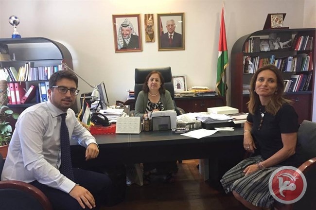 سفيرة فلسطين في إيطاليا تلتقي نائب رئيس البرلمان الايطالي‬