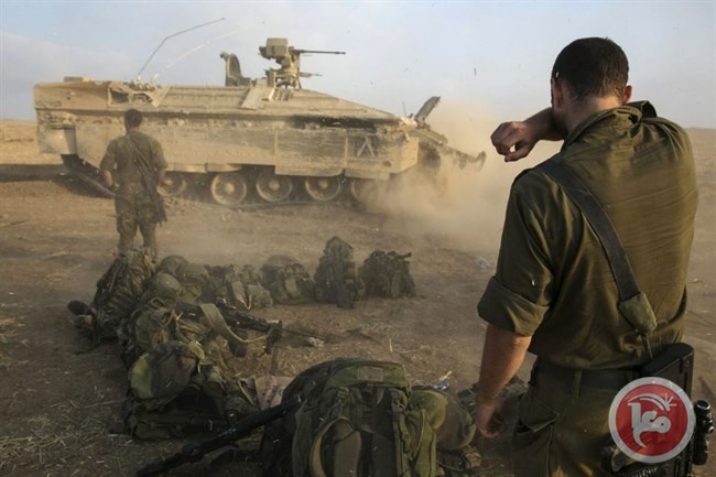 جنديان إسرائيليان يطالبان زميلهما بتعويض لكشفه جرائم اُرتكبت بغزة