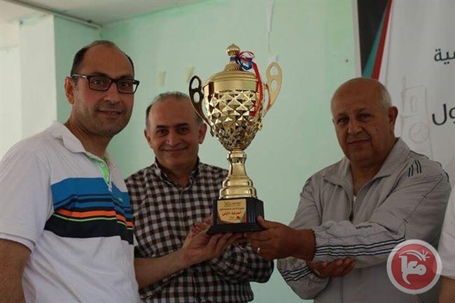 تجمع عائلات نابلس ينظم دوري بكرة الطاولة