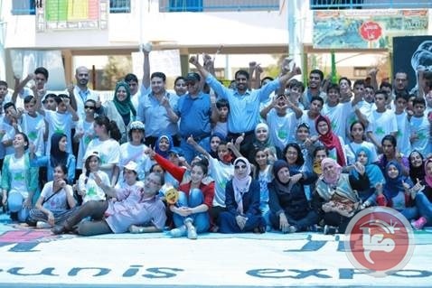 طلاب من الضفة الغربية يلتقون مع الطلاب الغزيين في أسابيع المرح الصيفية