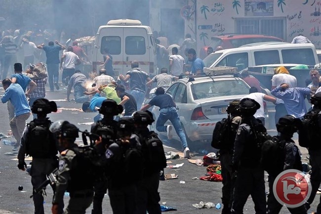 القدس: محكمة الاحتلال تُمدد اعتقال 4 فتية بينهم قاصرتان
