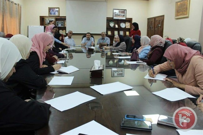 بلدية قلقيلية تعقد لقاء عمل مع مركز التعليم البيئي