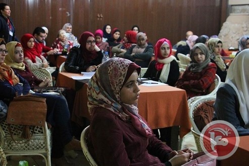 غزة تنظم لقاء &quot;الأخت الكبرى للأخت الصغرى&quot;