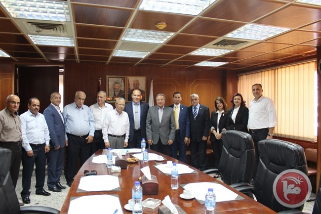 غرفة تجارة نابلس تستقبل مدير عام بنك القدس