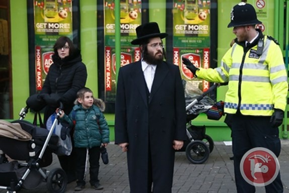 ثلث اليهود في بريطانيا فكروا بالهجرة